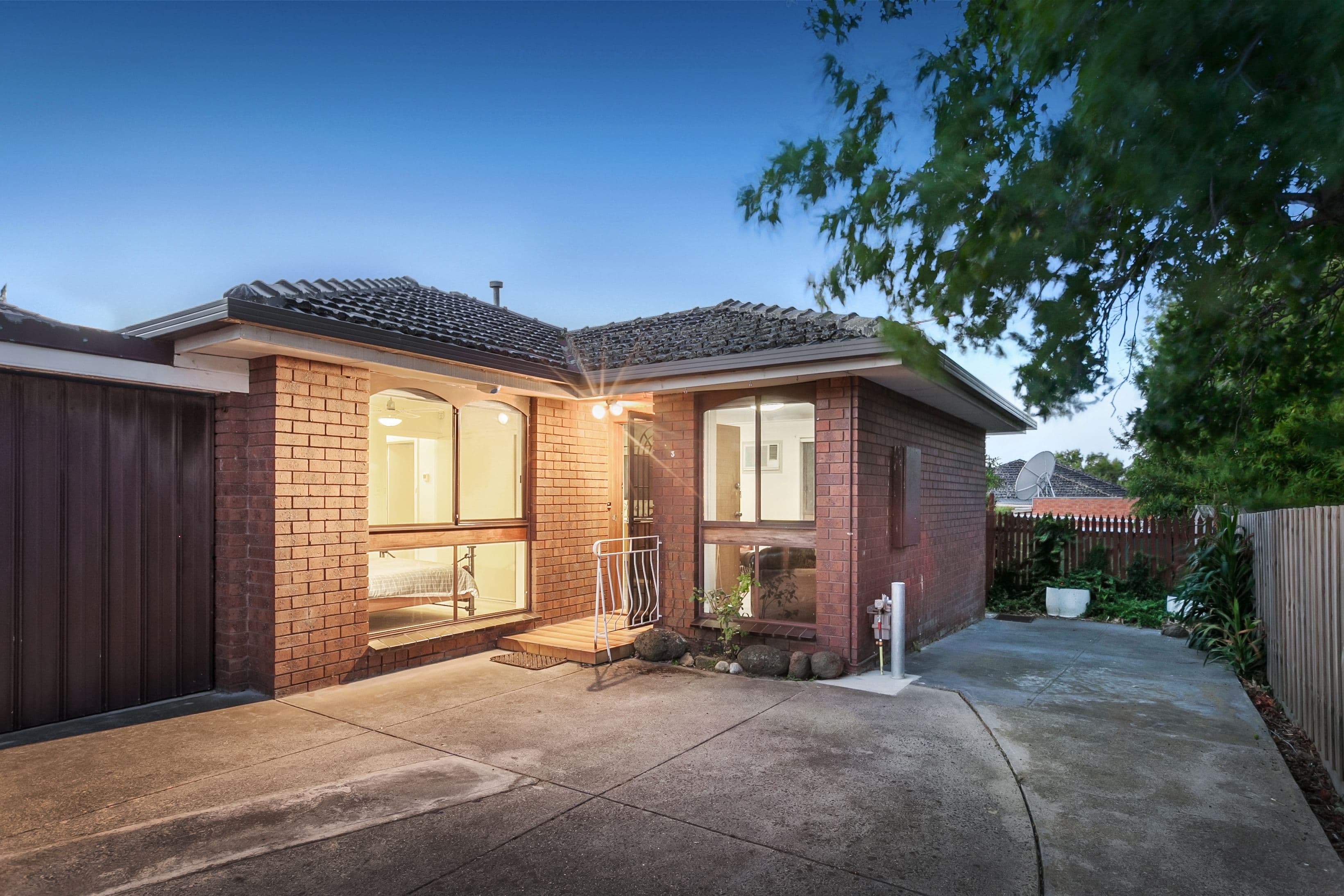 121 Dundas Street, Preston VIC 3072, Preston - Image 1