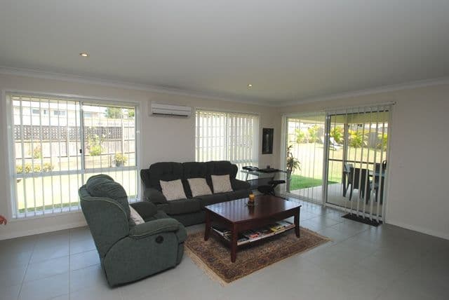 8 Principal Place, JONES HILL QLD 4570, Jones Hill - Thumbnail 6