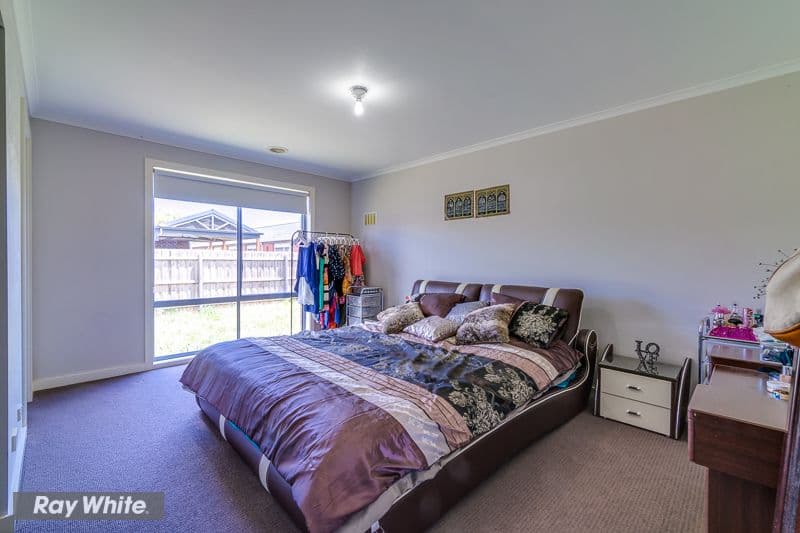 19 Barmera Way, Truganina VIC 3029, Truganina - Thumbnail 5