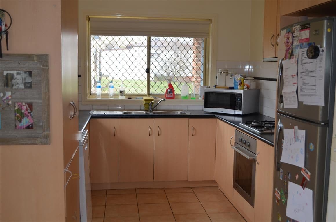 2 Cromwell Street, Adelong - Thumbnail 4