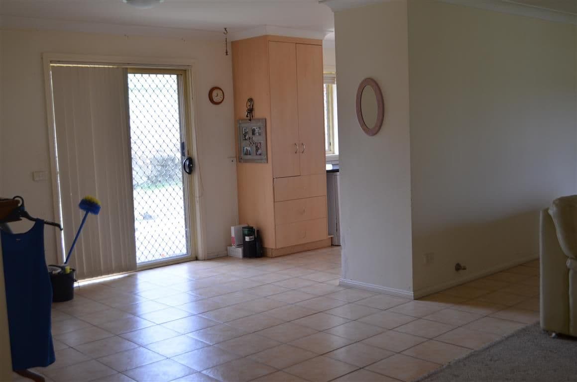 2 Cromwell Street, Adelong - Thumbnail 5