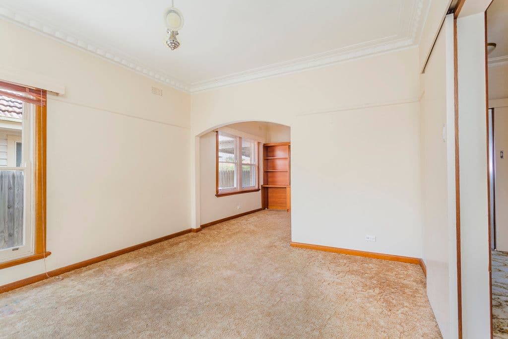 15 Calder Street, MANIFOLD HEIGHTS VIC 3218, Manifold Heights - Thumbnail 3