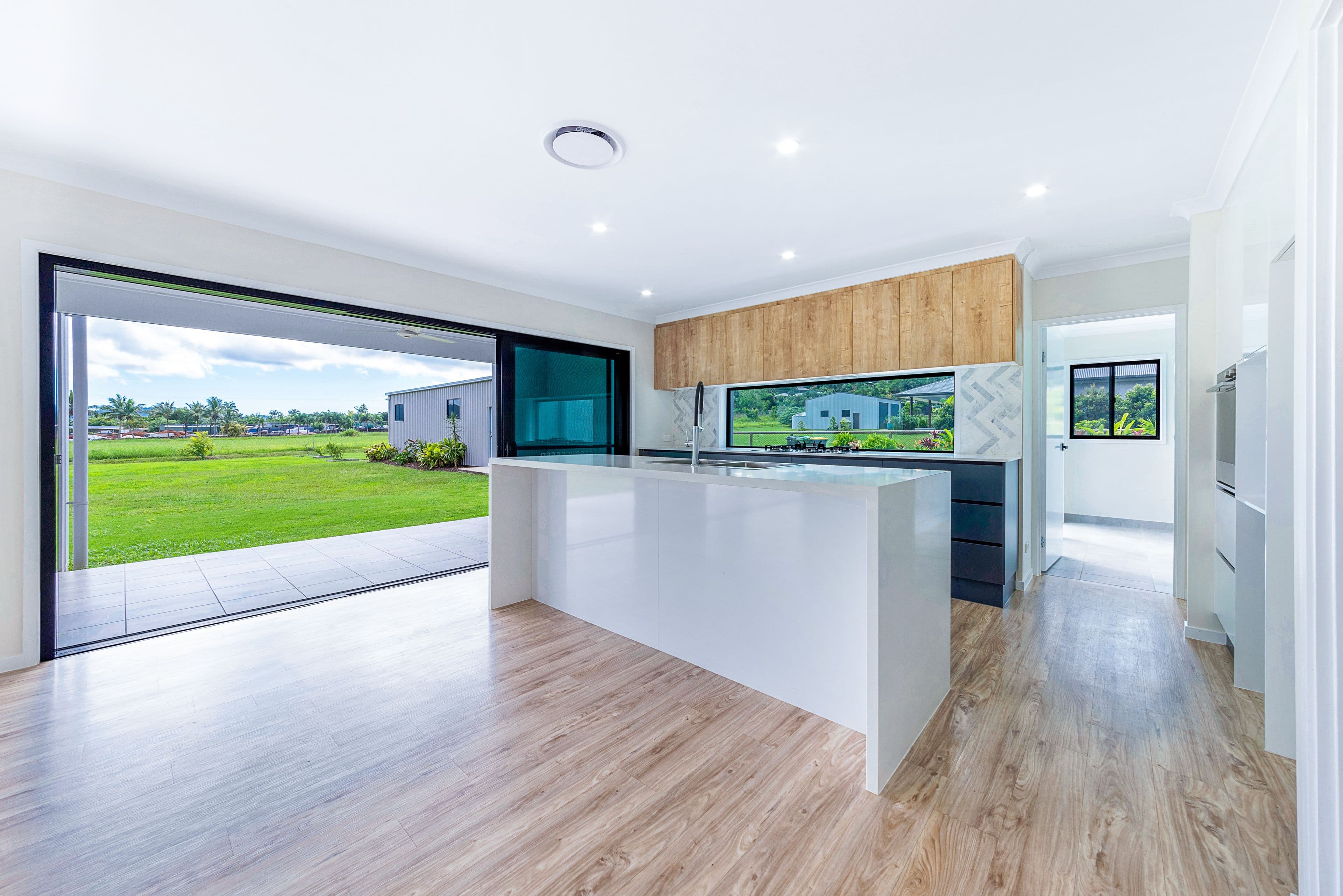 65 Honeyeater Crescent, Cannonvale QLD 4802, Cannonvale - Thumbnail 8