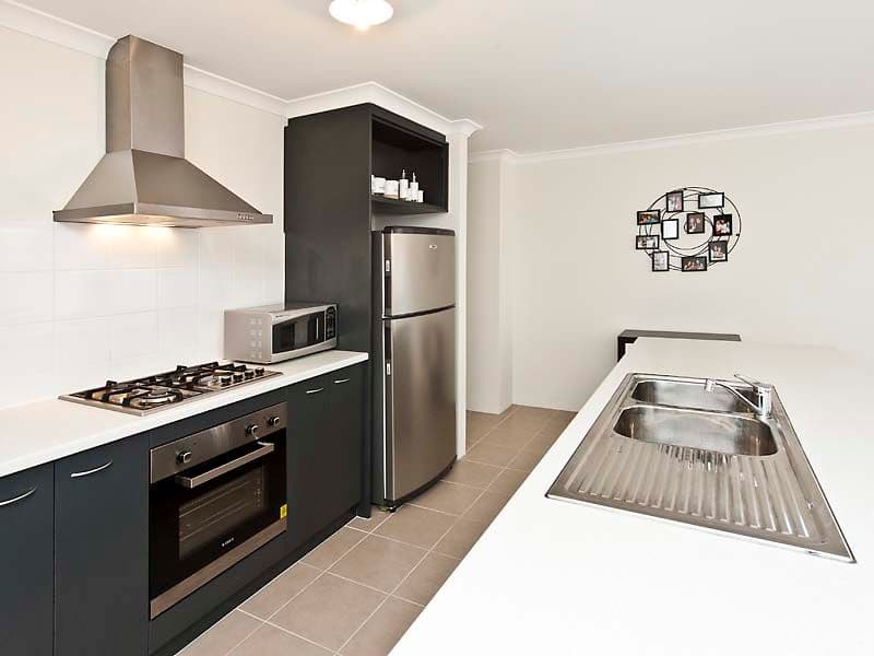 5 Jutland Avenue, BALDIVIS WA 6171, Baldivis - Thumbnail 4