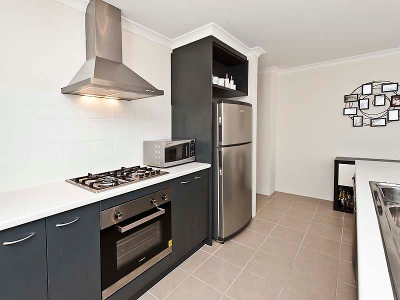 5 Jutland Avenue, BALDIVIS WA 6171, Baldivis - Thumbnail 6