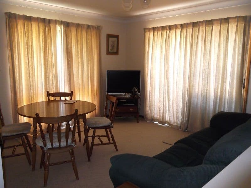 6 Narang Place, COWRA NSW 2794, Cowra - Thumbnail 7