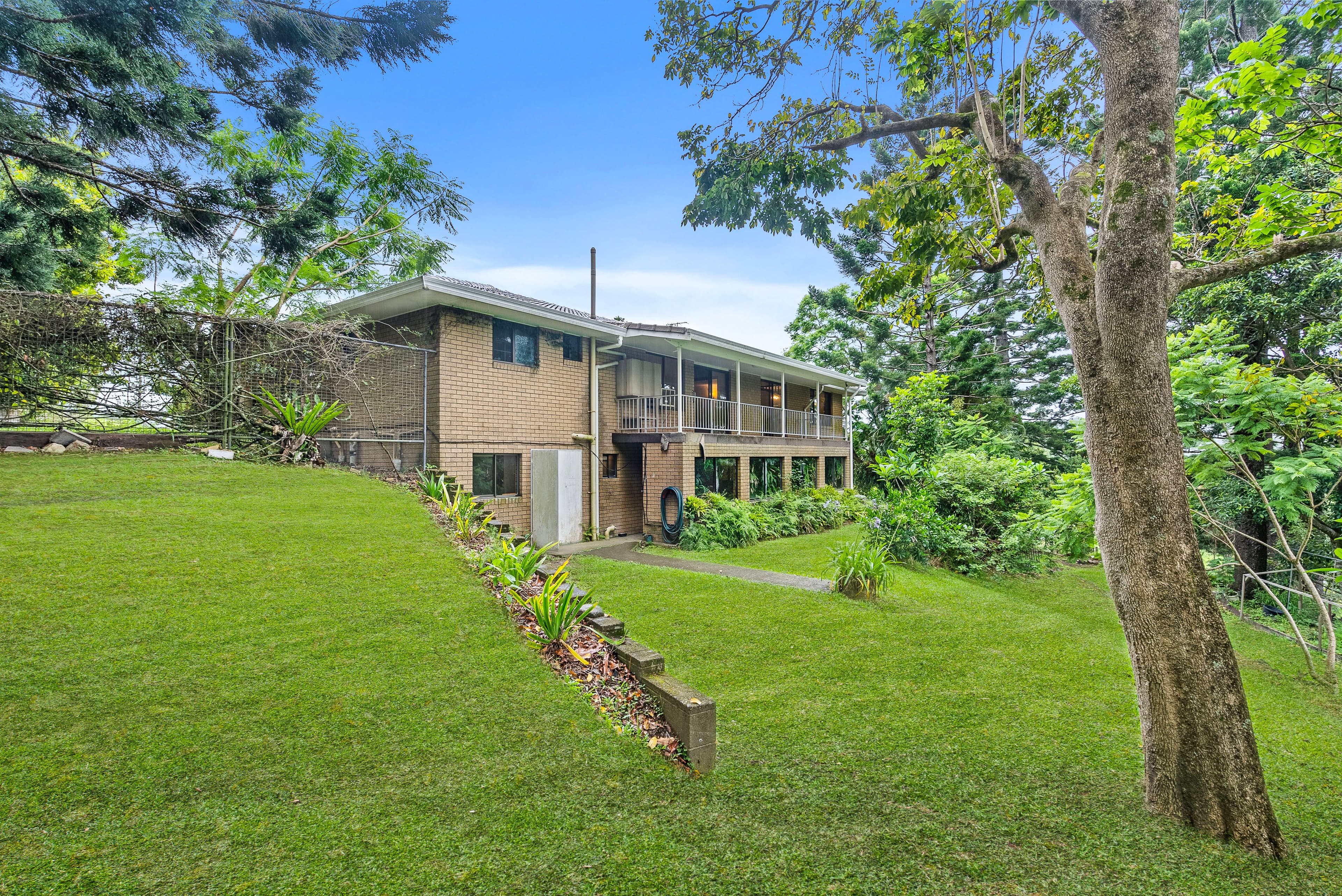 160-162 Tierney Drive, Currumbin Waters QLD 4223, Currumbin Waters - Thumbnail 4