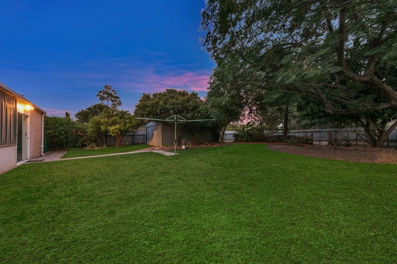 14 Radford Avenue, Clearview SA 5085, Clearview - Thumbnail 2