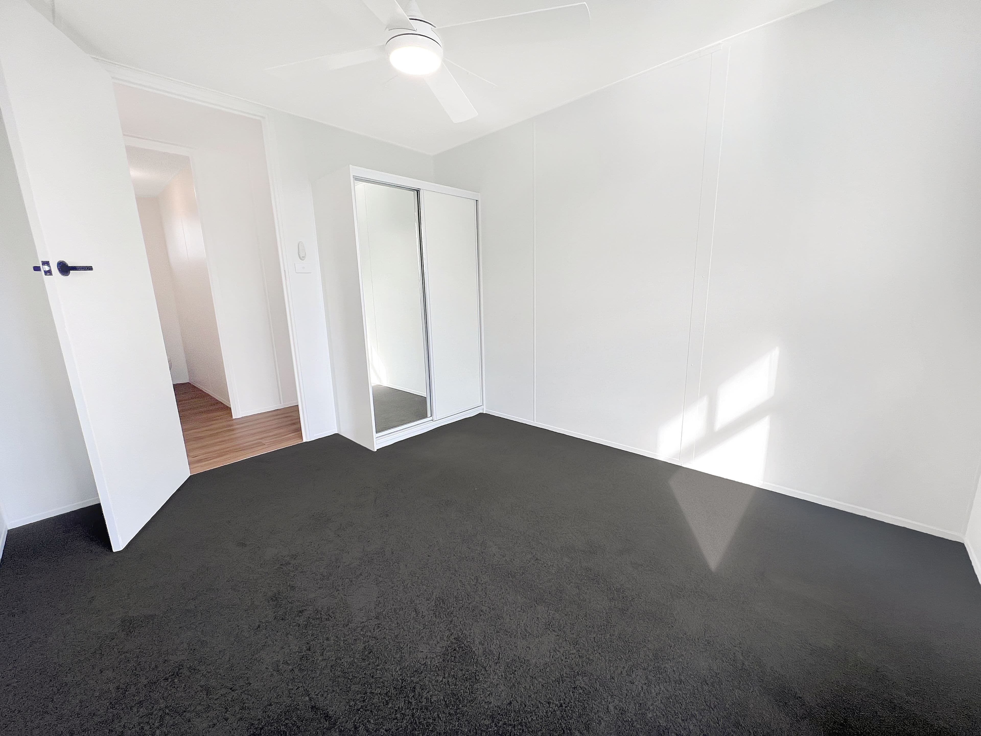 4 Bruton Grove, Swan Hill VIC 3585, Swan Hill - Thumbnail 2