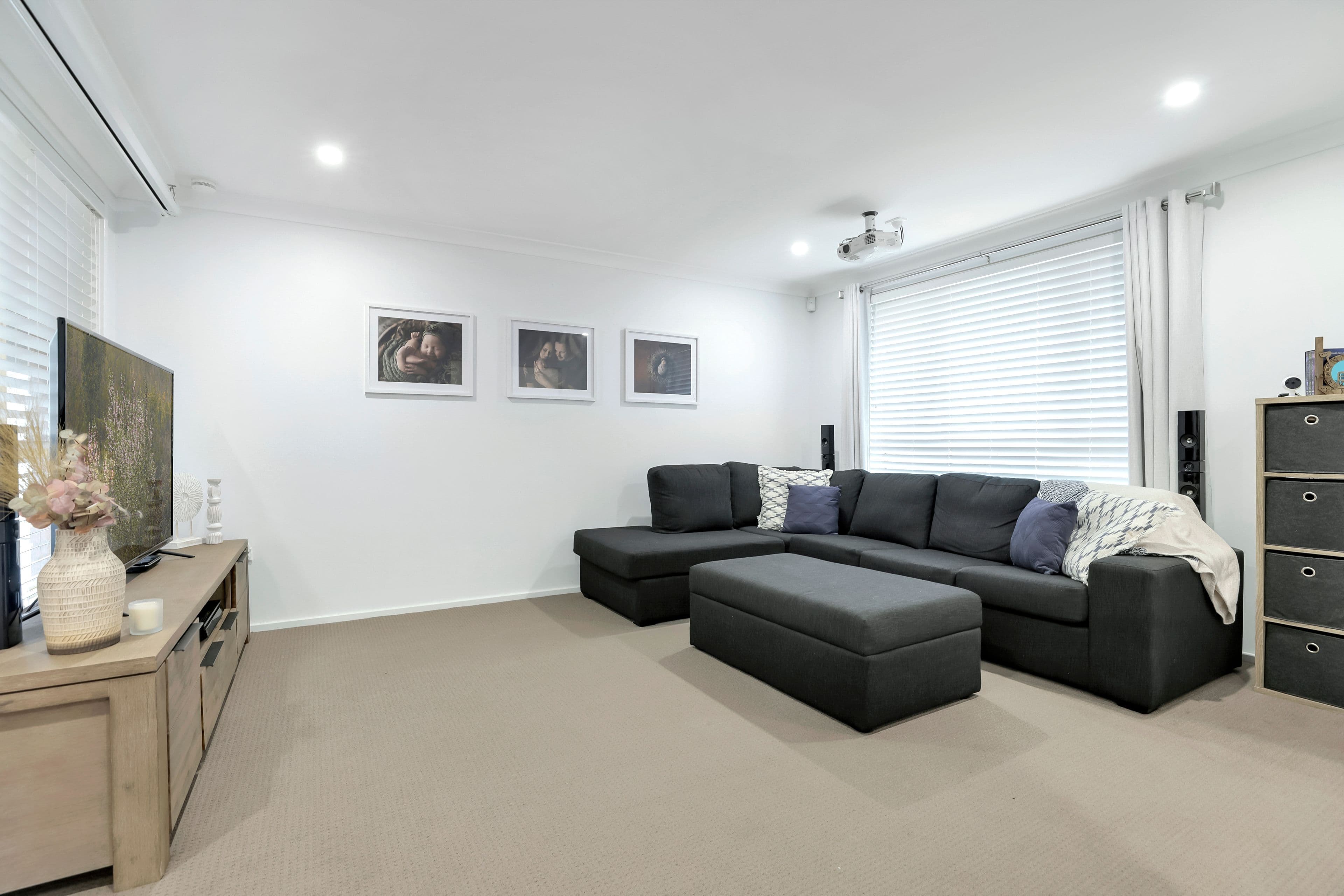 9 Bluebell Close, Glenmore Park NSW 2745, Glenmore Park - Thumbnail 2