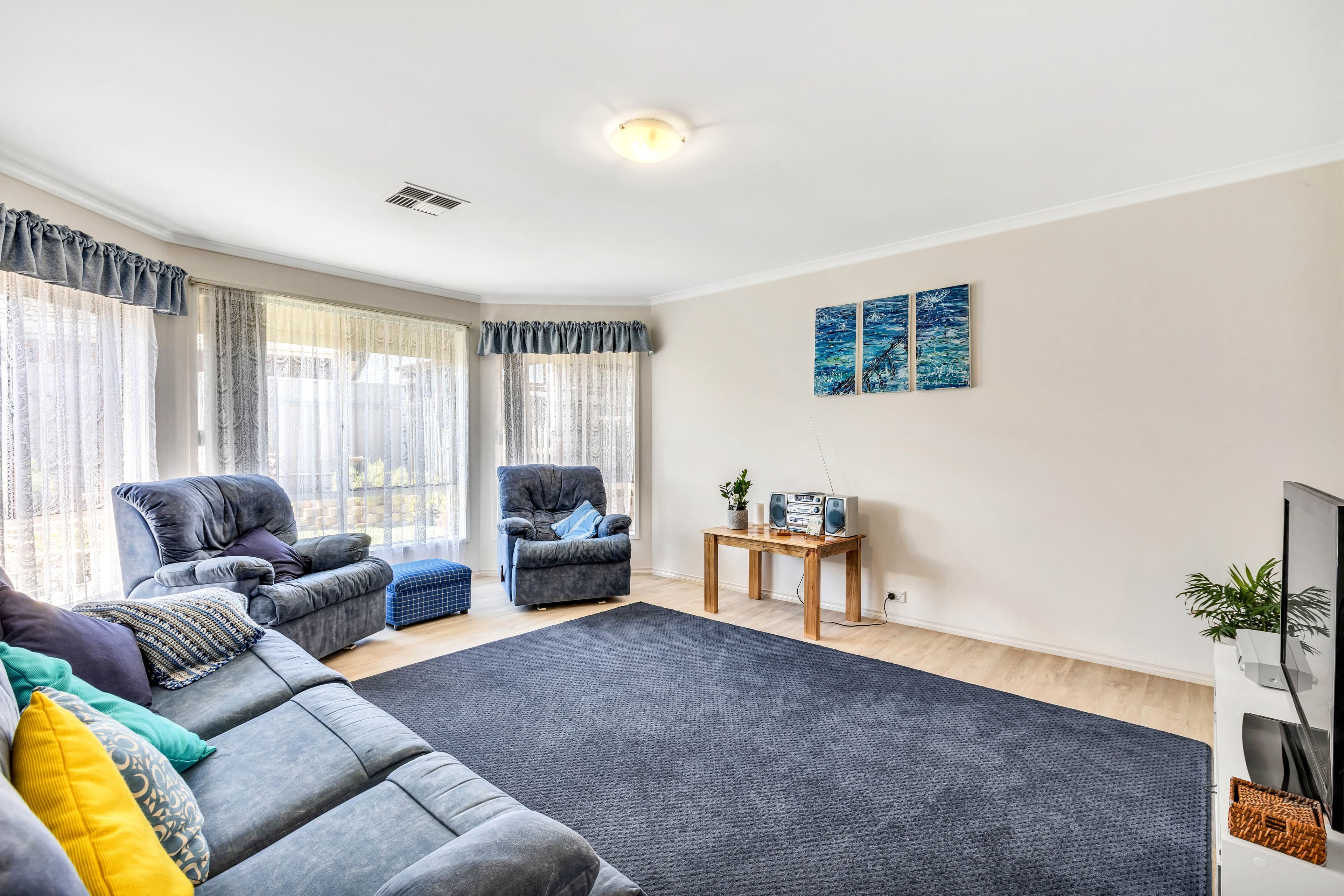 42 Zurich Road, Craigmore SA 5114, Craigmore - Thumbnail 7