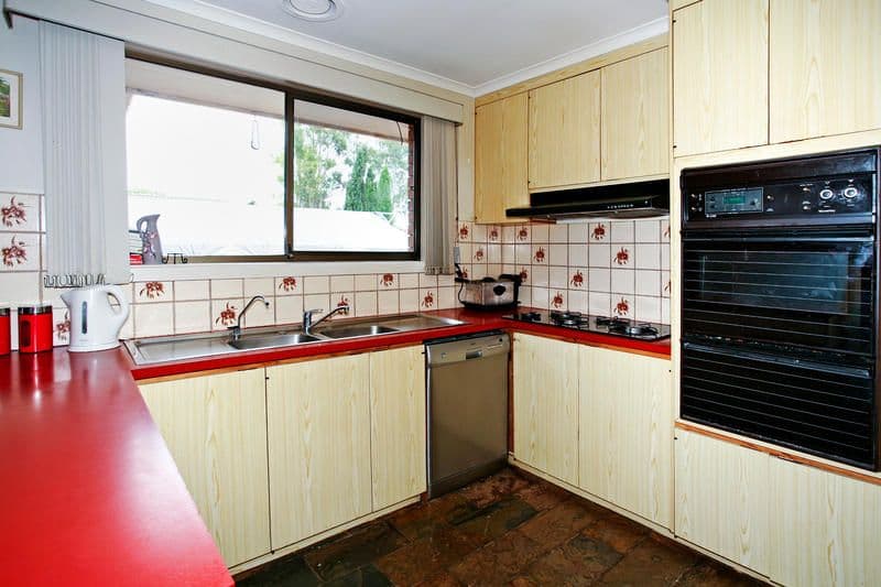 8 Coolidge Street, CORIO VIC 3214, Corio - Thumbnail 4
