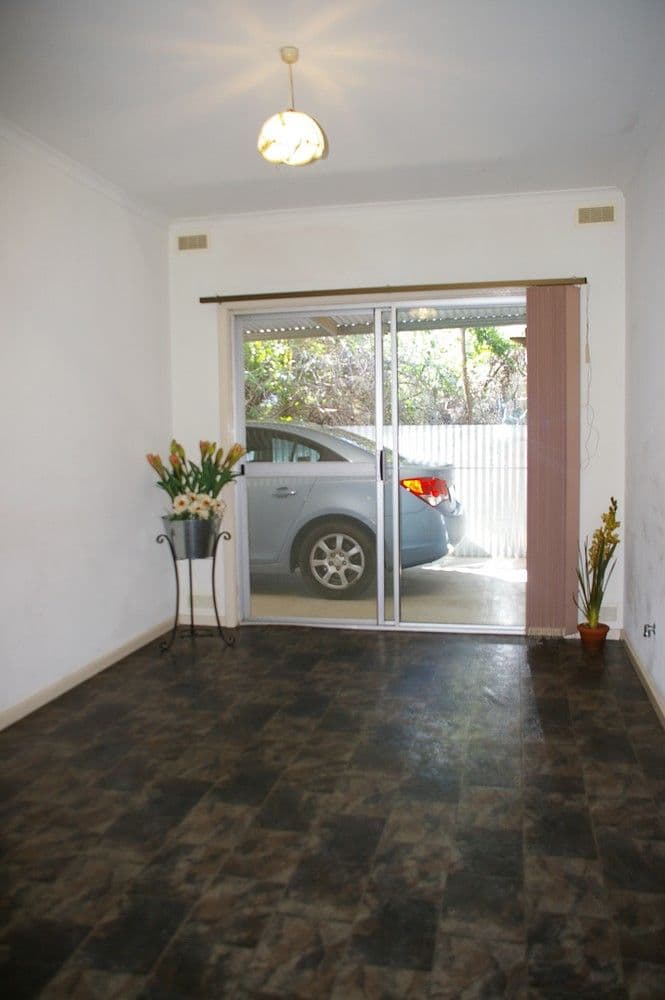 54 Thirteenth Street, RENMARK SA 5341, Renmark - Thumbnail 7