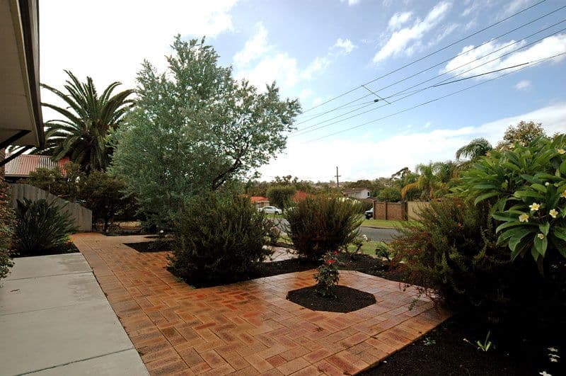 18 Markham Way, SWAN VIEW WA 6056, Swan View - Thumbnail 4