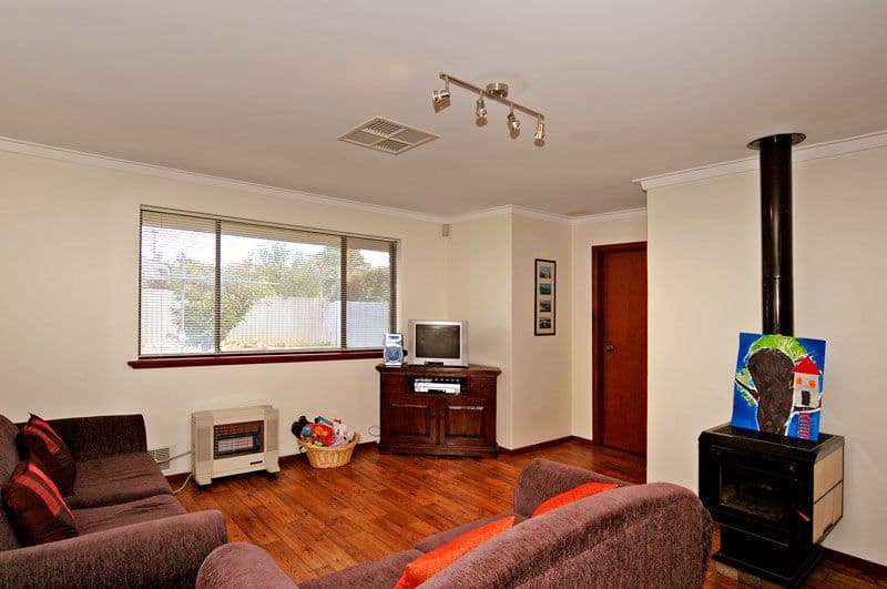 18 Markham Way, SWAN VIEW WA 6056, Swan View - Thumbnail 8