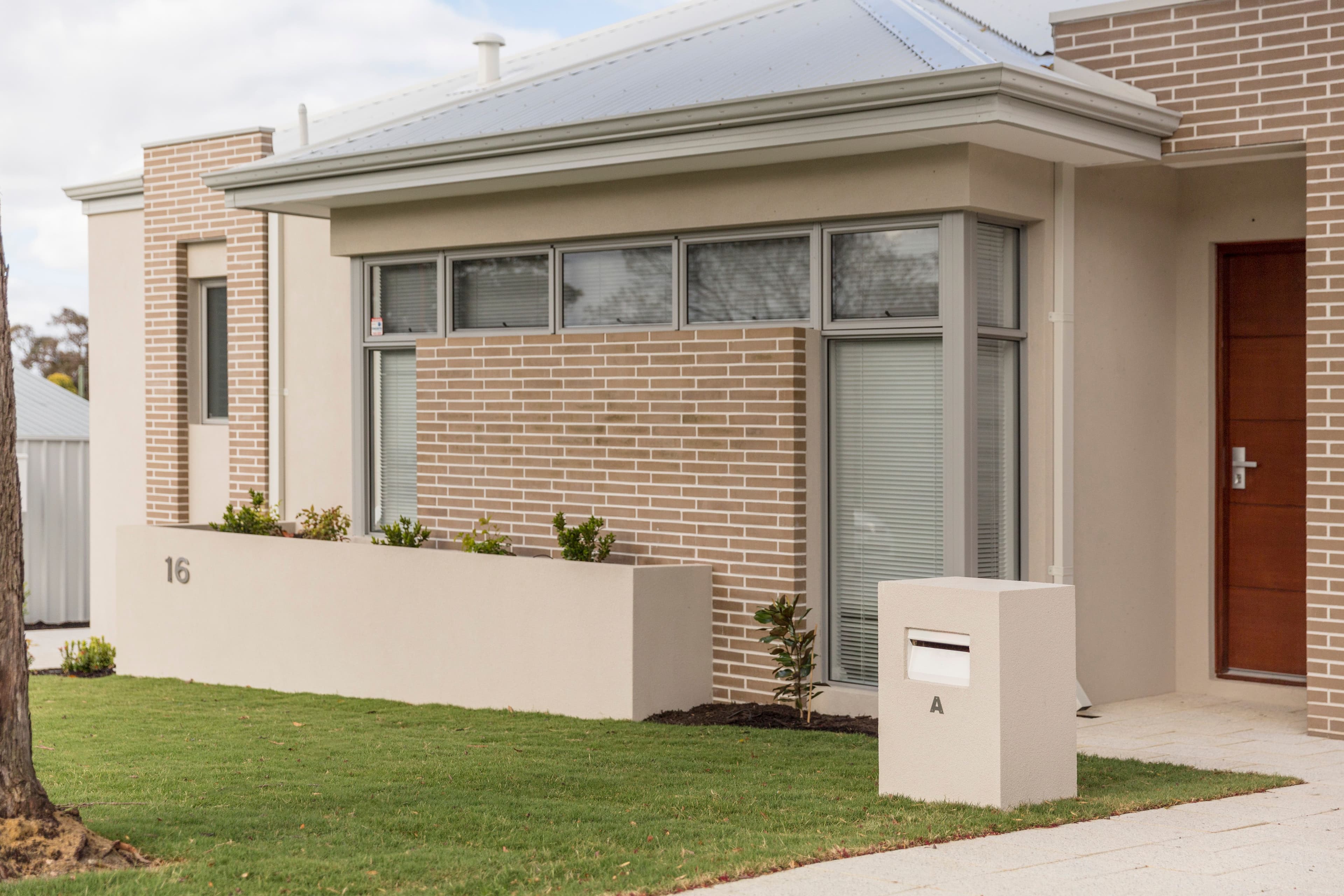 16A Davies Crescent, Kardinya WA 6163, Kardinya - Thumbnail 2