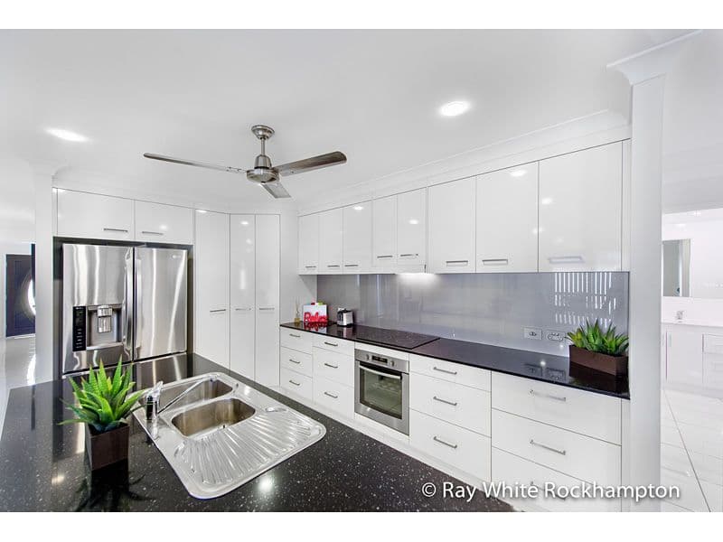 29 Kerrie Meares Crescent, Gracemere QLD 4702, Gracemere - Thumbnail 4
