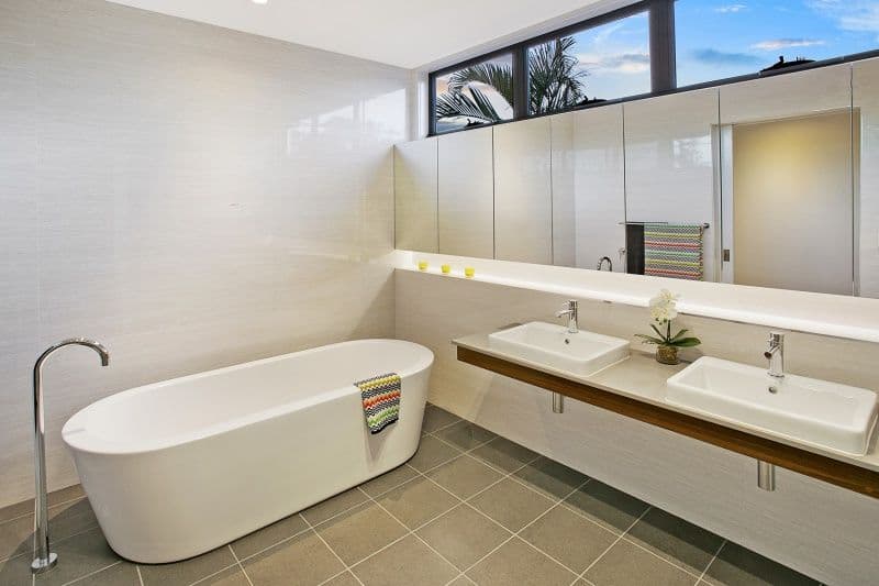 22 Graceville Avenue, Graceville QLD 4075, Graceville - Thumbnail 3
