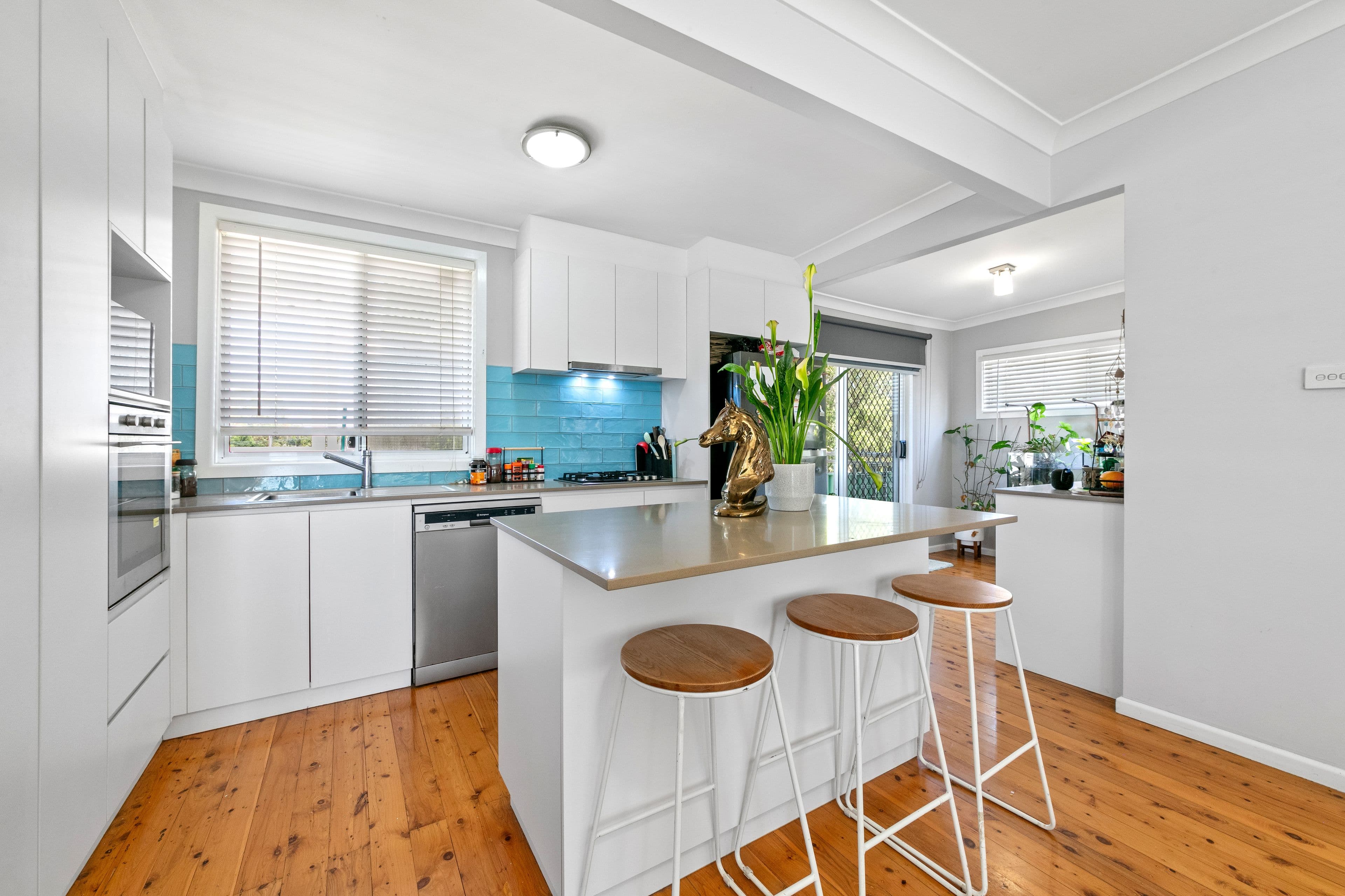 28 Coonanga Avenue, Budgewoi NSW 2262, Budgewoi - Thumbnail 3