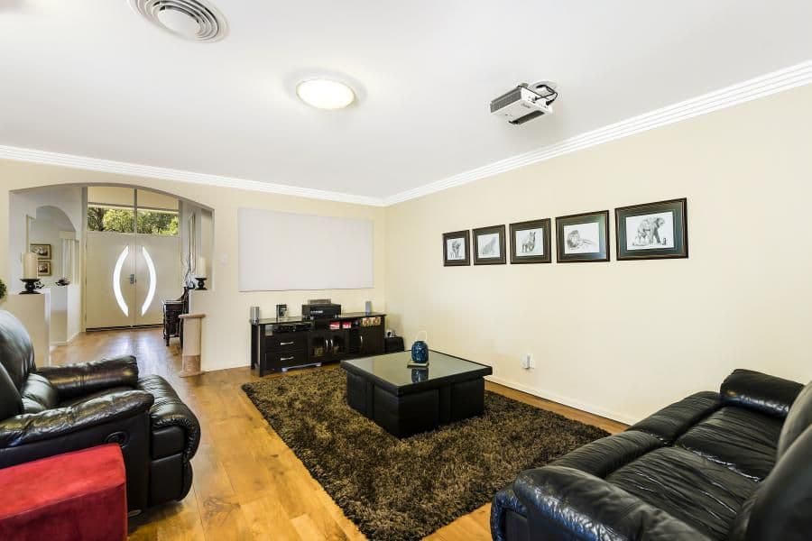103 Laurel Street, HEATHWOOD QLD 4110, Heathwood - Thumbnail 2