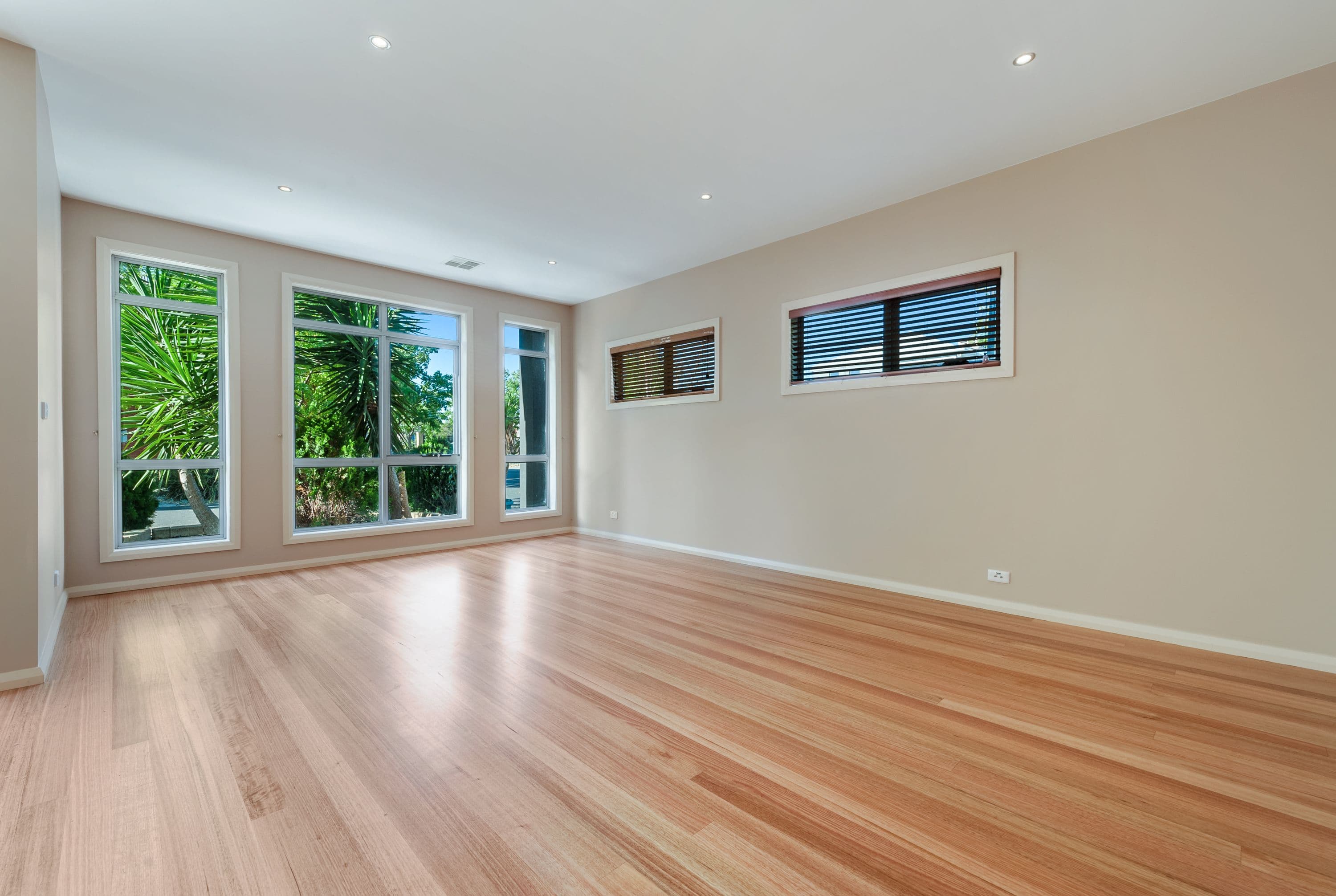 6 Grattan Lane, Caroline Springs VIC 3023, Caroline Springs - Thumbnail 3