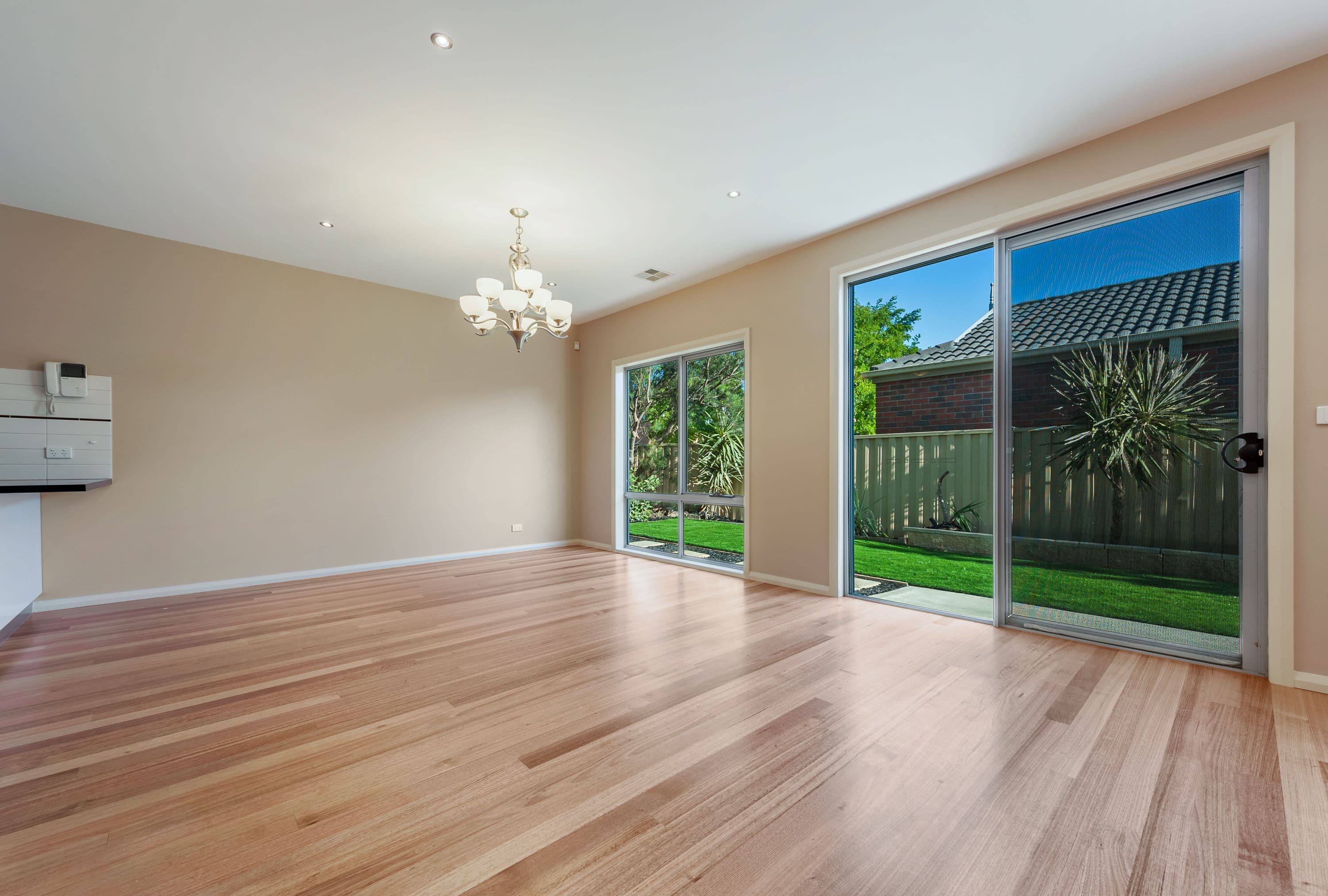 6 Grattan Lane, Caroline Springs VIC 3023, Caroline Springs - Thumbnail 8