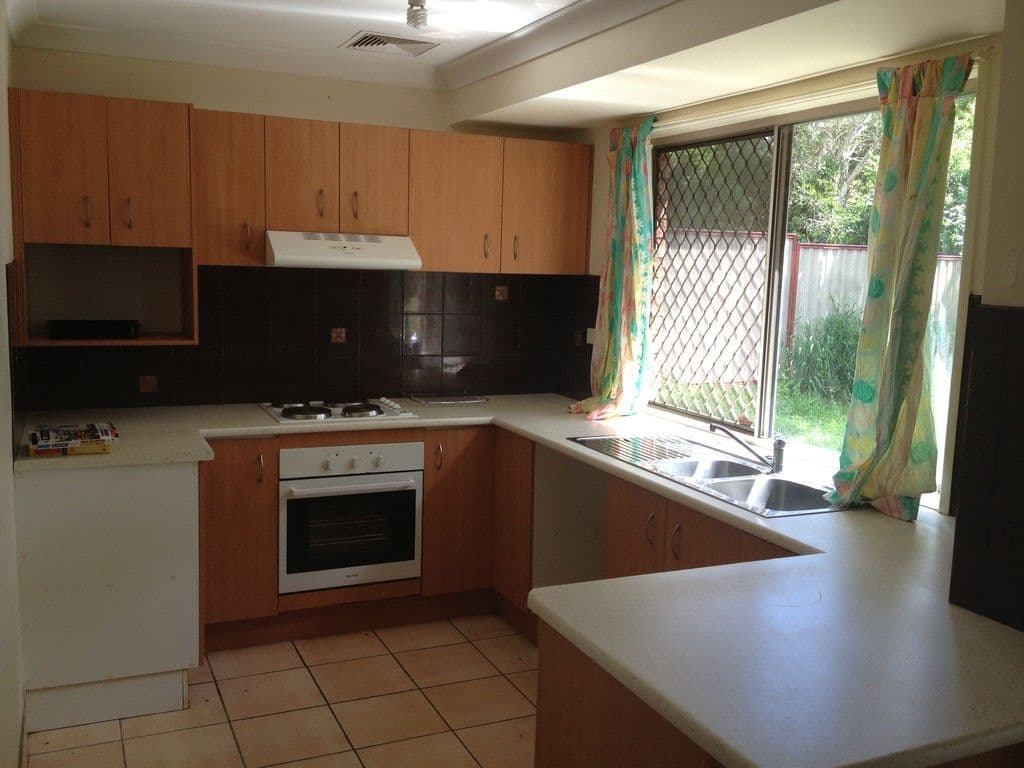 33 Samantha Street, Boronia Heights QLD 4124, Boronia Heights - Thumbnail 2