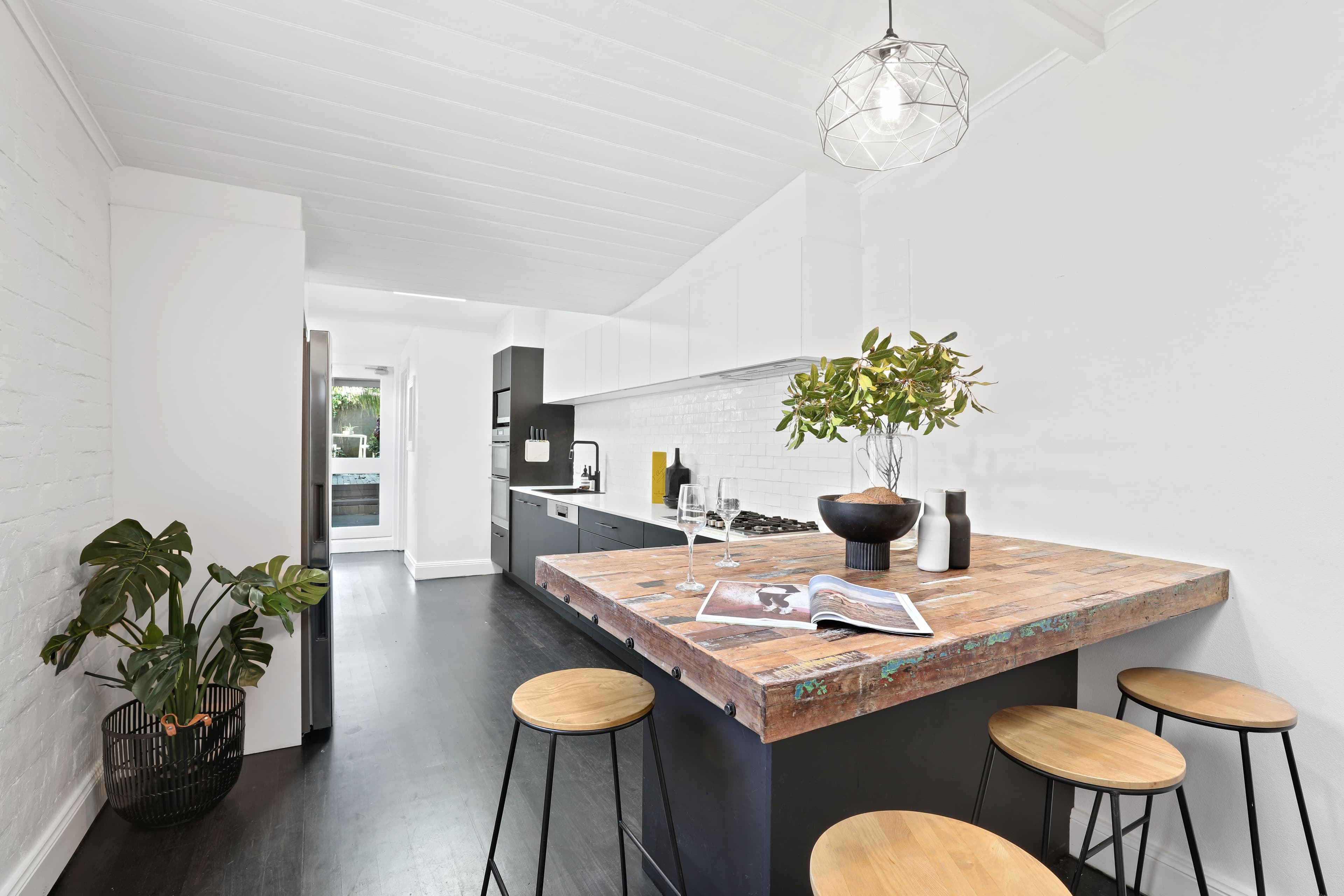 9 Sloane Street, Newtown NSW 2042, Newtown - Thumbnail 2
