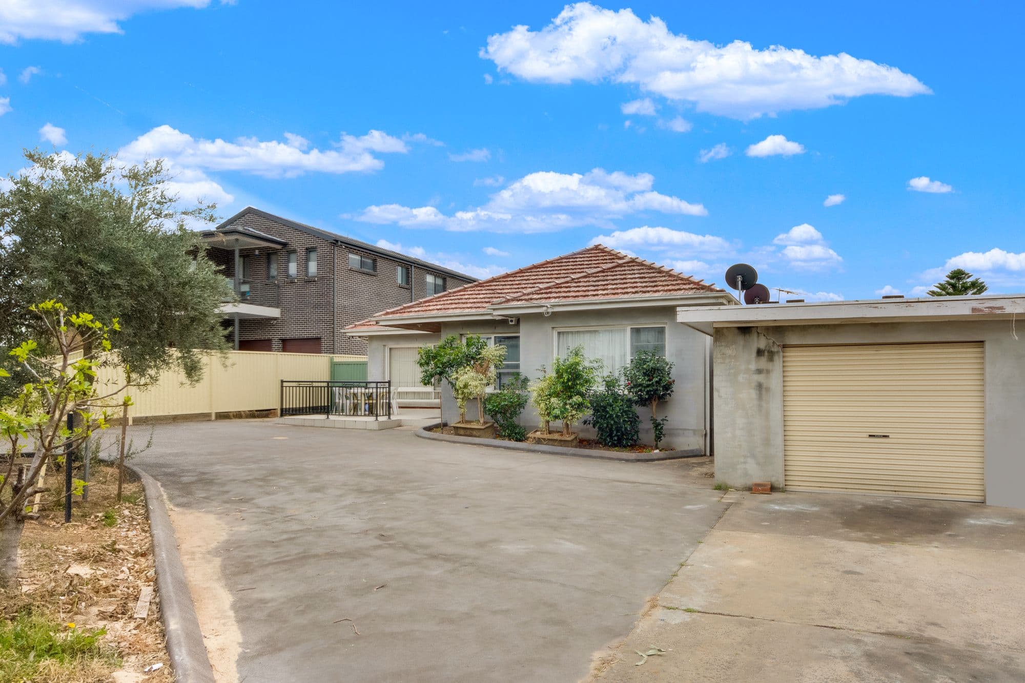 Macquarie Fields NSW 2564, Macquarie Fields - Thumbnail 3