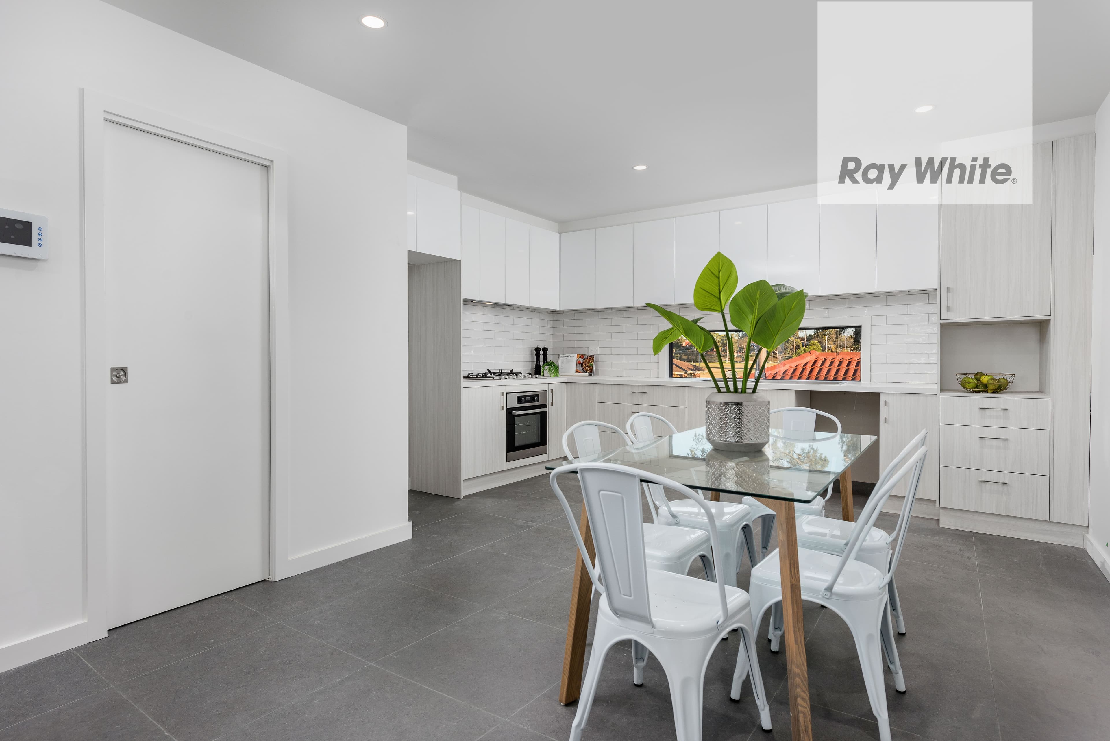 1376 Plenty Road, Bundoora VIC 3083, Bundoora - Thumbnail 3