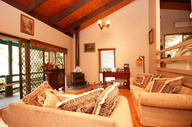 20 Joy Avenue, Mount Evelyn VIC 3796, Mount Evelyn - Thumbnail 2