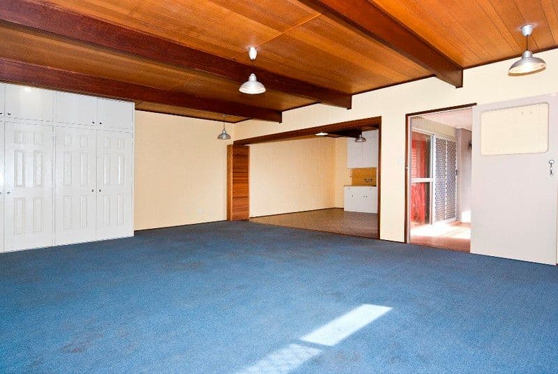 12 Rowbotham Street, RANGEVILLE QLD 4350, Rangeville - Thumbnail 4