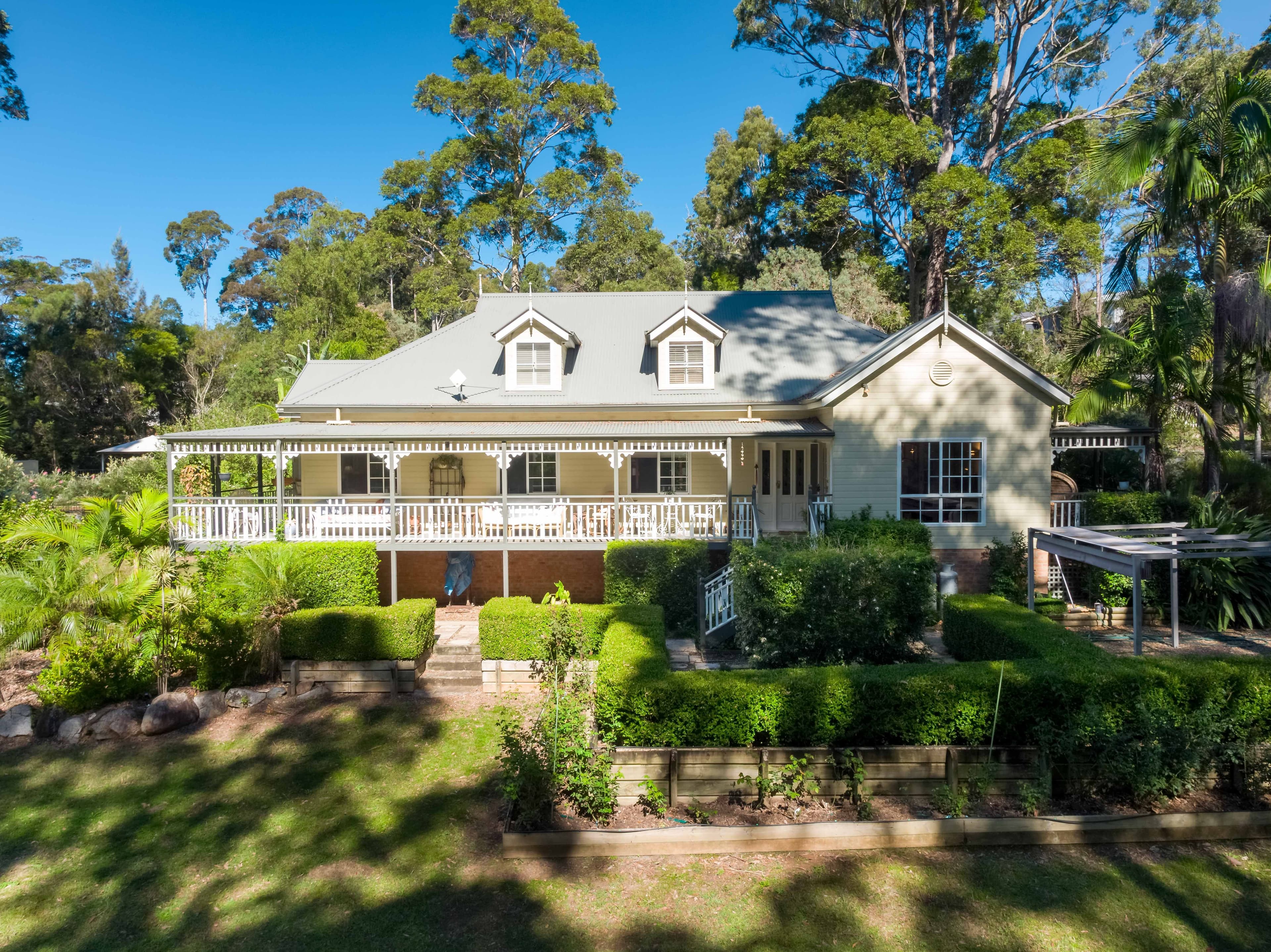 17 Barrakee Drive, Long Beach - Image 1