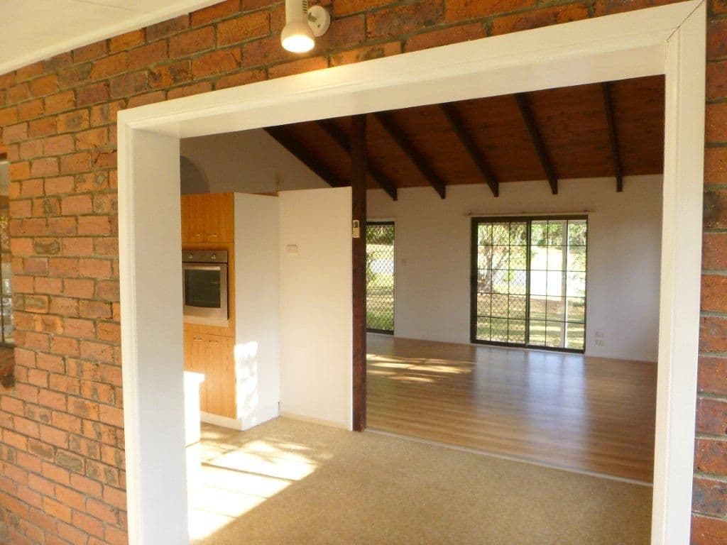 3 Centenary Drive, MALENY QLD 4552, Maleny - Thumbnail 2
