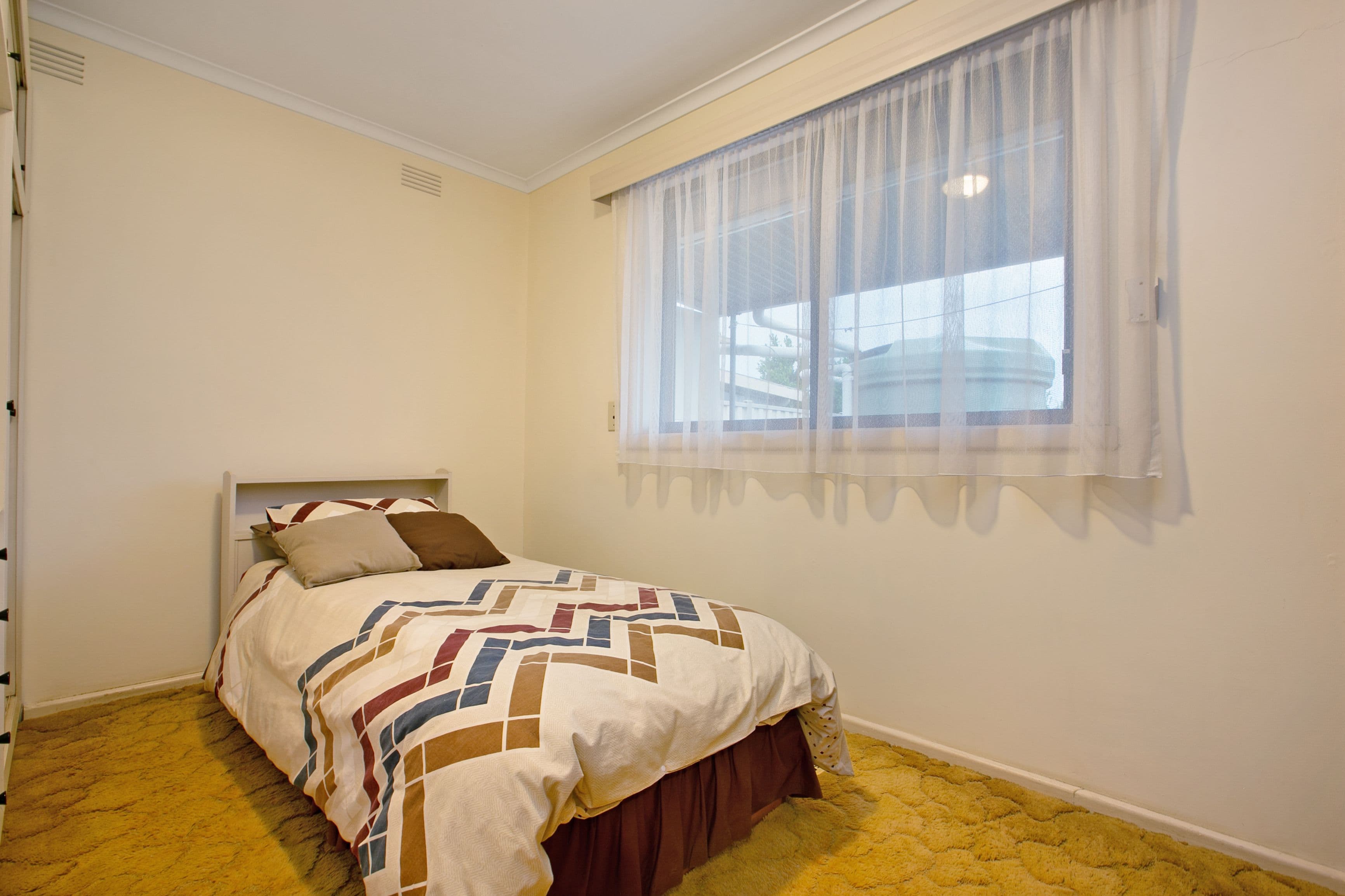 26 Burbank Drive, Reservoir VIC 3073, Reservoir - Thumbnail 8