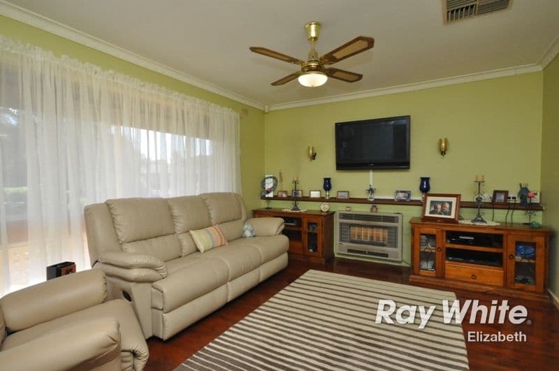 2 Miriam Road, PARAFIELD GARDENS SA 5107, Parafield Gardens - Thumbnail 2