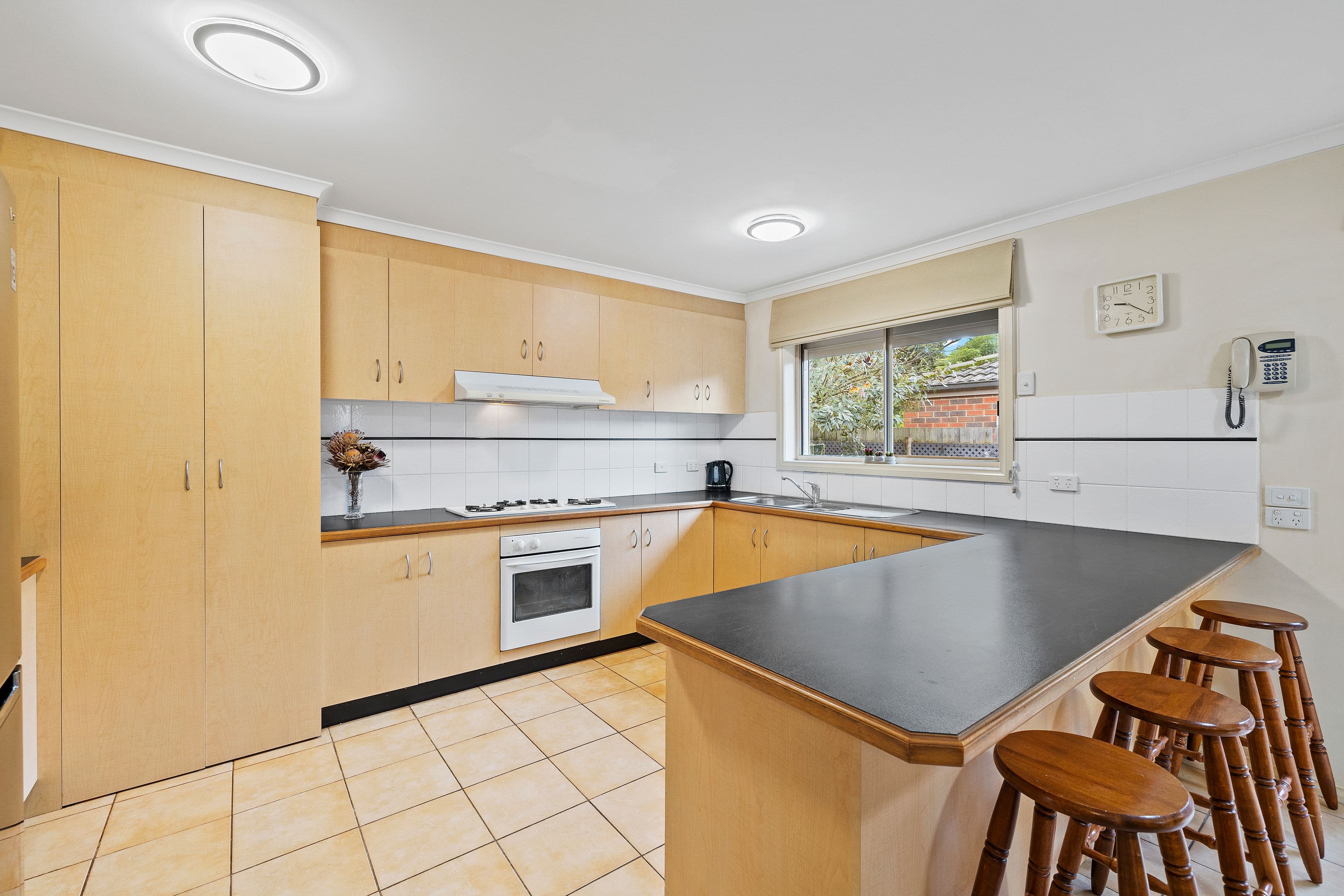 10 Sundew Avenue, Boronia VIC 3155, Boronia - Thumbnail 2