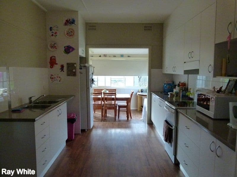 2 Bathurst Street, FORBES NSW 2871, Forbes - Thumbnail 2