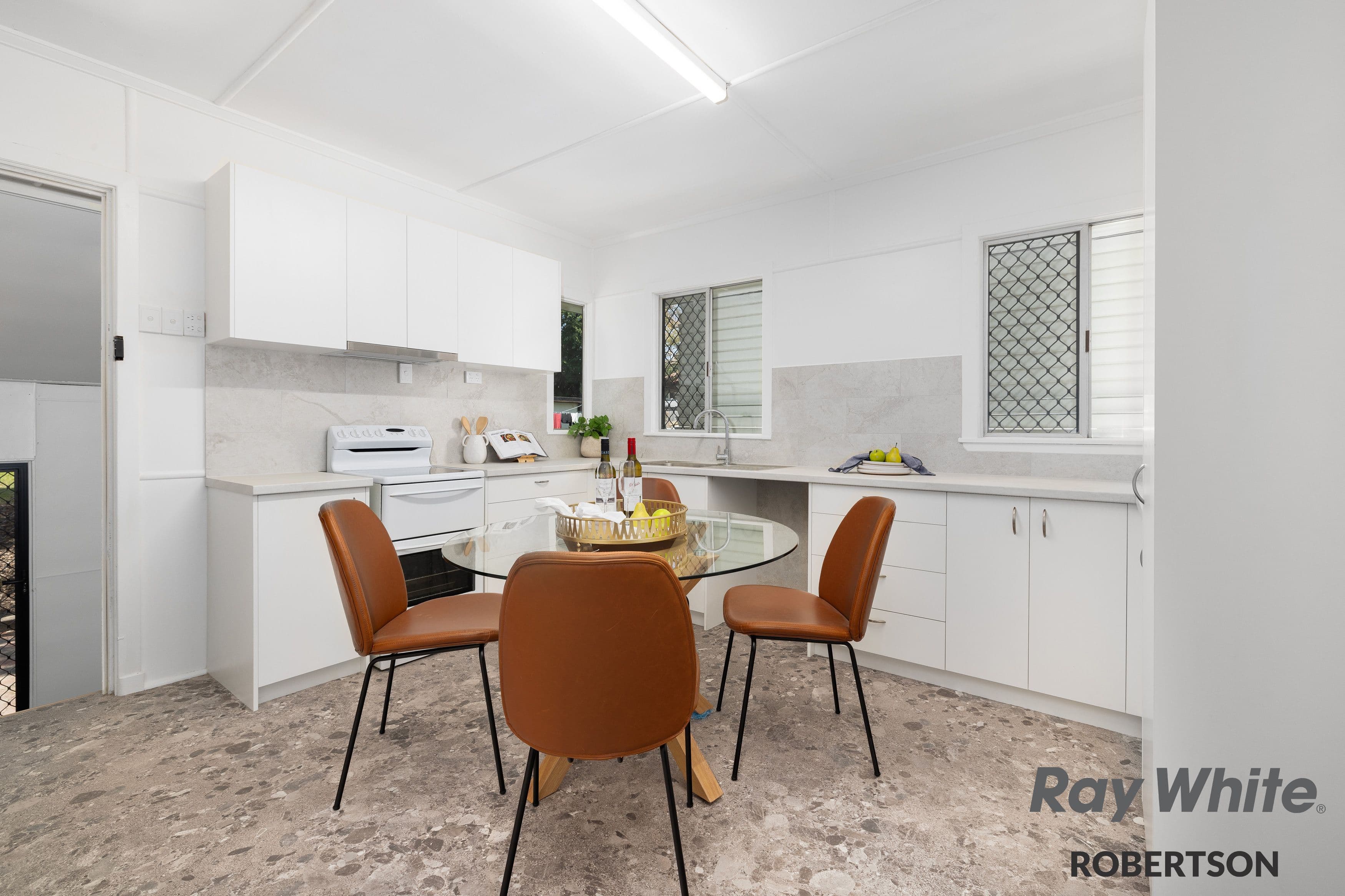 392 Lillian Avenue, Salisbury QLD 4107, Salisbury - Thumbnail 4