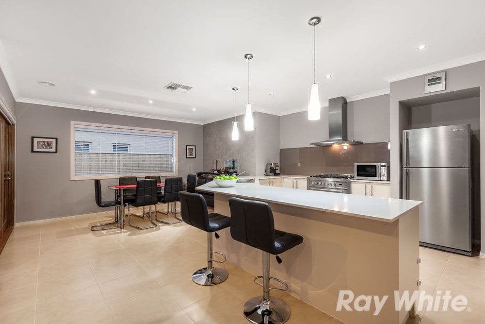 101 Gordons Road, South Morang VIC 3752, South Morang - Thumbnail 4