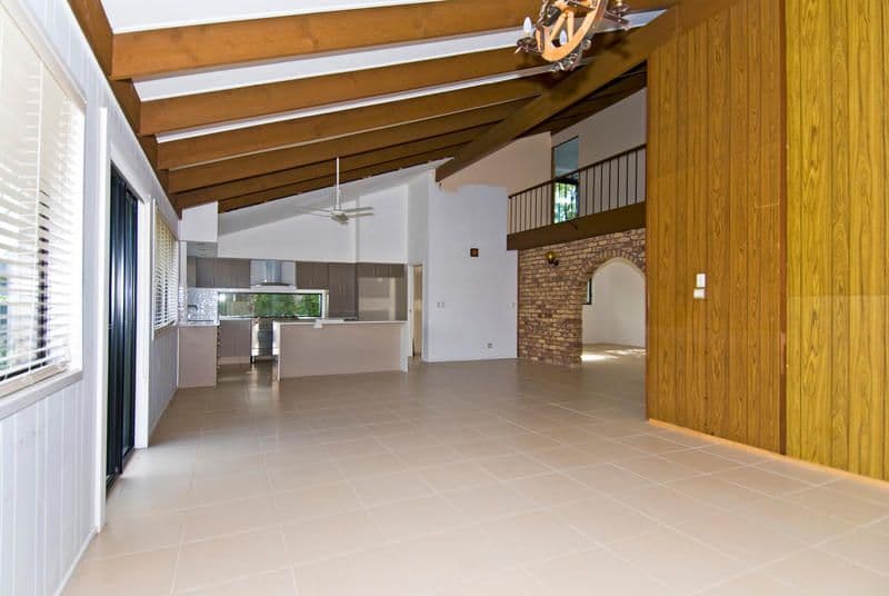 201  Acanthus Avenue, BURLEIGH WATERS QLD 4220, Burleigh Waters - Thumbnail 6