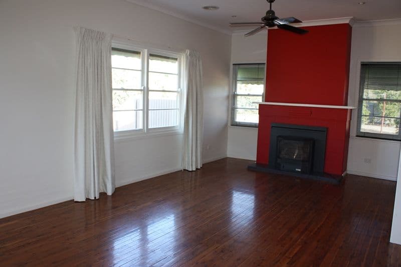 32 Steel Street, Corowa NSW 2646, Corowa - Thumbnail 4