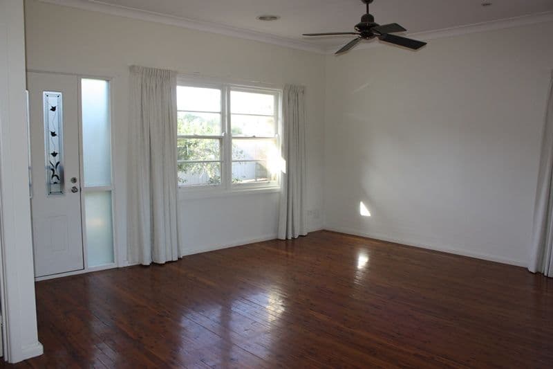 32 Steel Street, Corowa NSW 2646, Corowa - Thumbnail 5