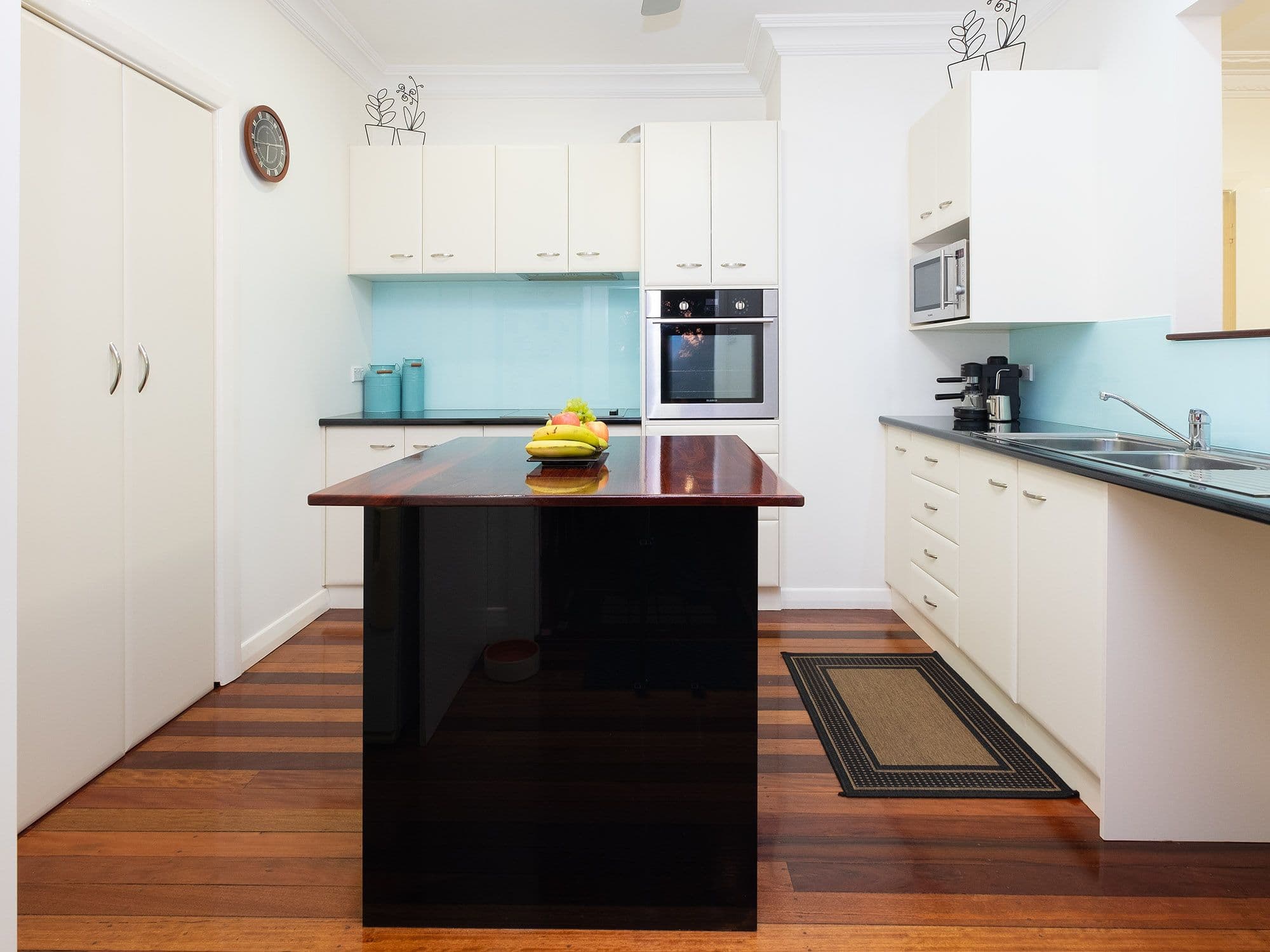 11 Melba Crescent, Holland Park QLD 4121, Holland Park - Thumbnail 3