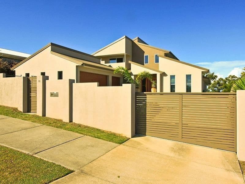 11 Salvado Drive, PACIFIC PINES QLD 4211, Pacific Pines - Thumbnail 2