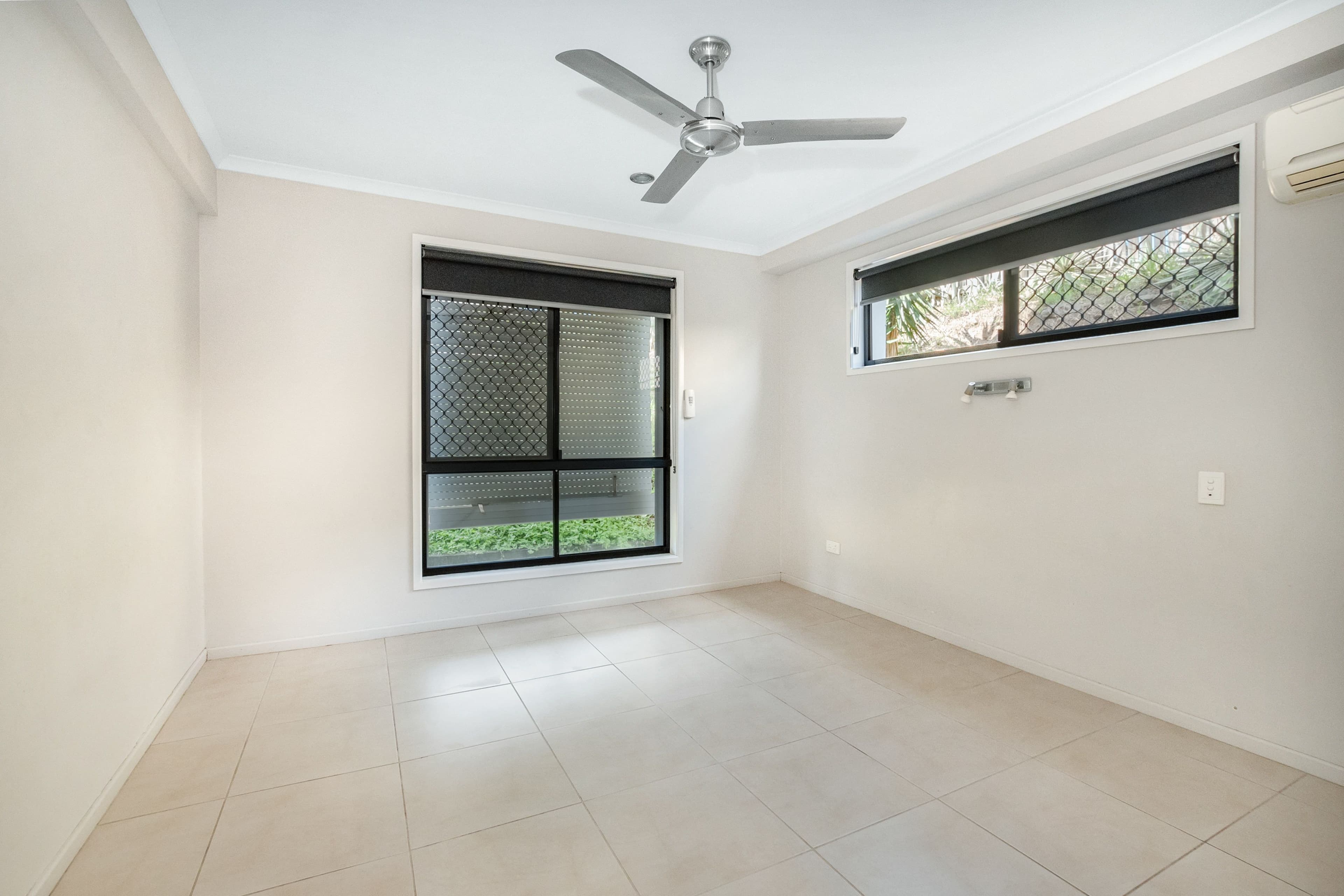 11 Hunter Street, West Gladstone QLD 4680, West Gladstone - Thumbnail 6