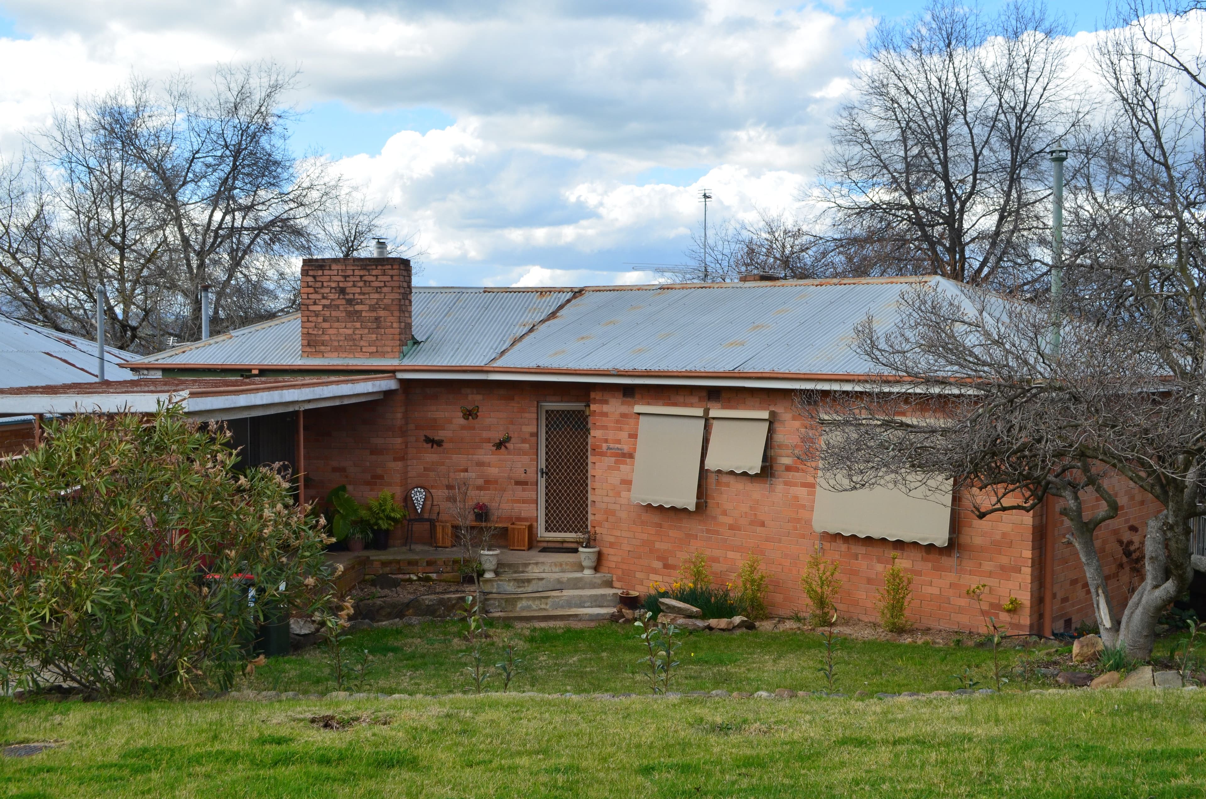 14 Highland Avenue, Tumut - Image 1