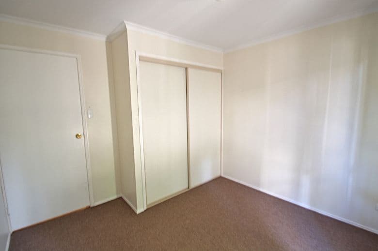 110 Holdsworth Road, NORTH IPSWICH QLD 4305, North Ipswich - Thumbnail 8
