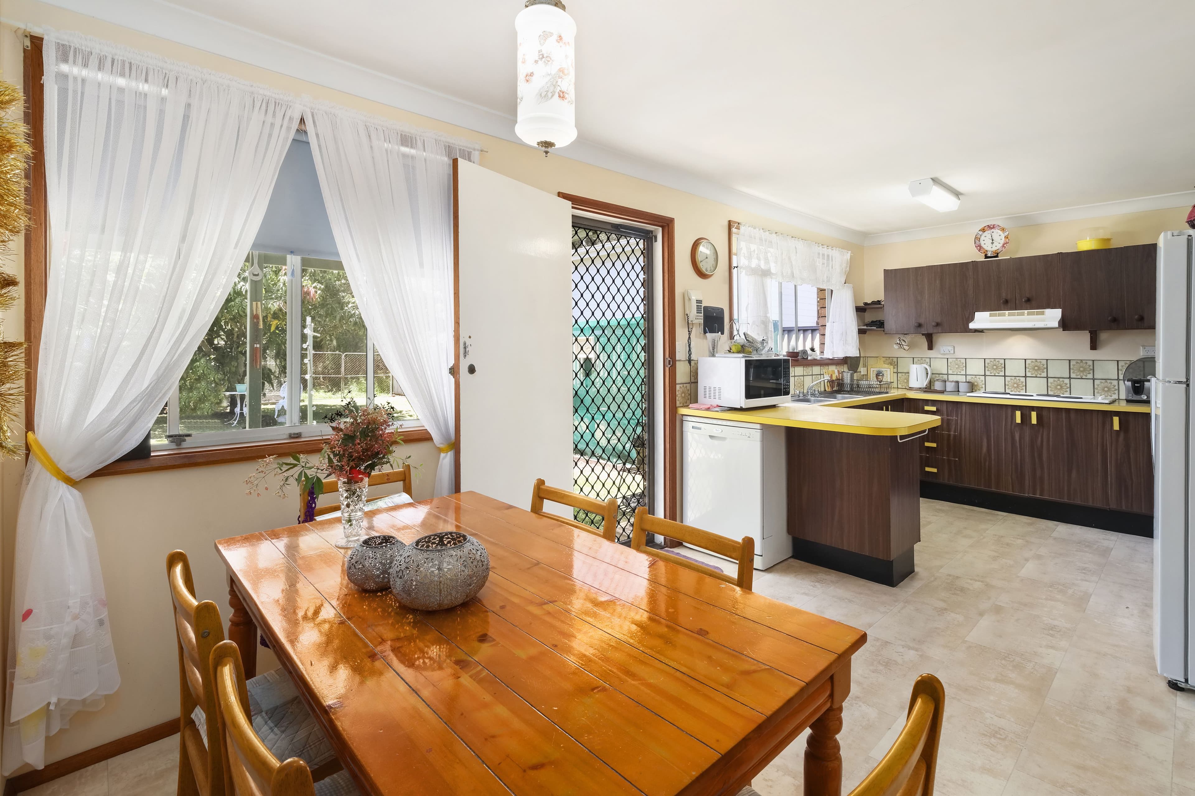 19 Ilumba Avenue, Davistown NSW 2251, Davistown - Thumbnail 3