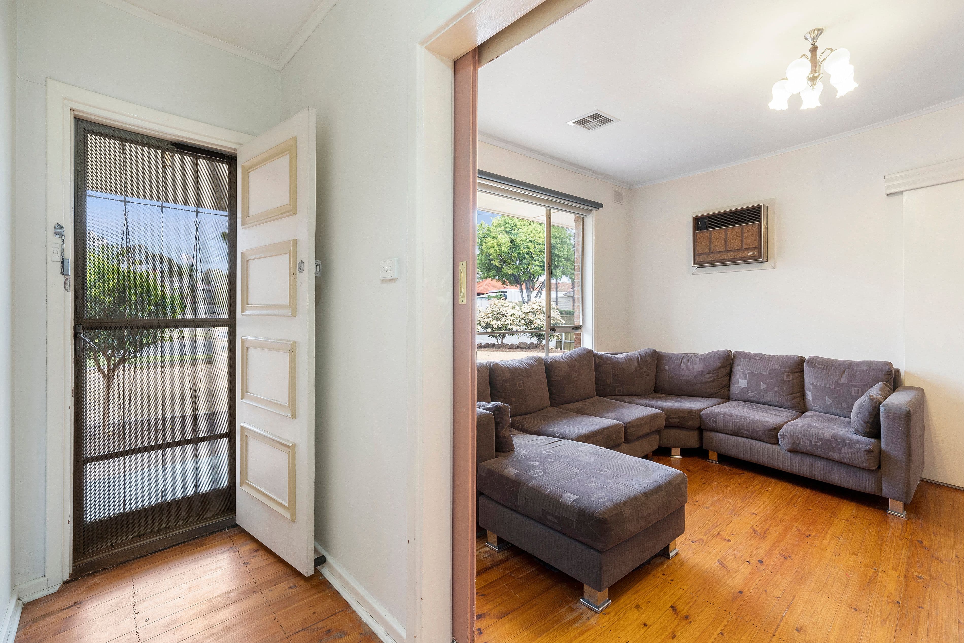 15 Bertana Road, Para Hills West SA 5096, Para Hills West - Thumbnail 2